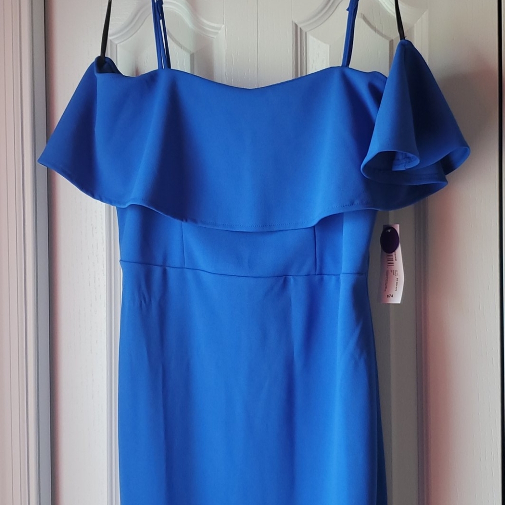 Dress - Picture 3 of 6